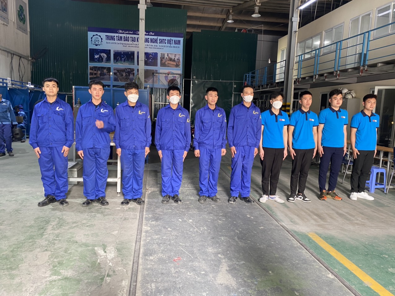 thi-tuyen-don-hang-di-nhat-ngay-14-4-2022