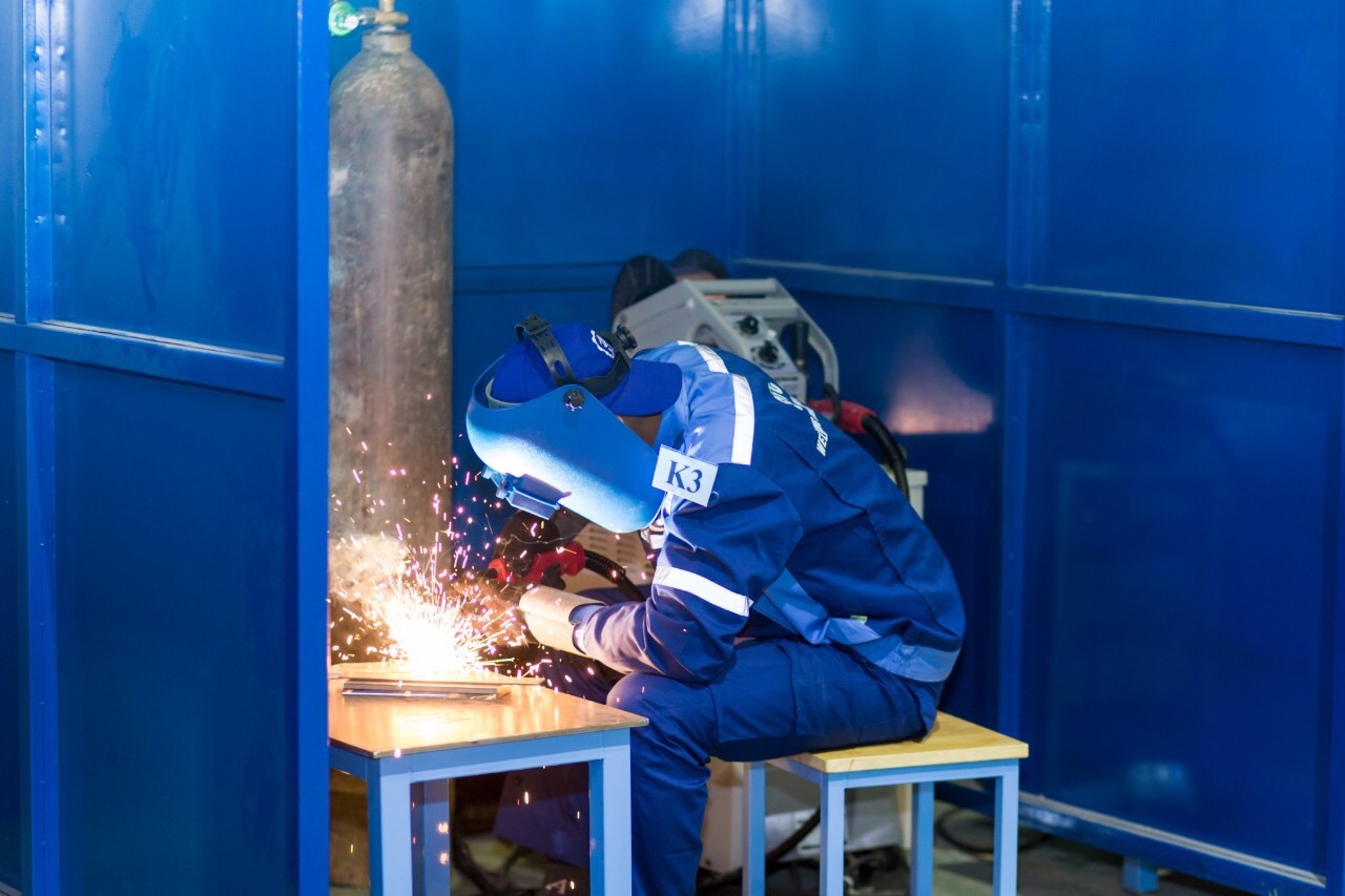 nhat-nghe-tinh-nhat-than-vinh