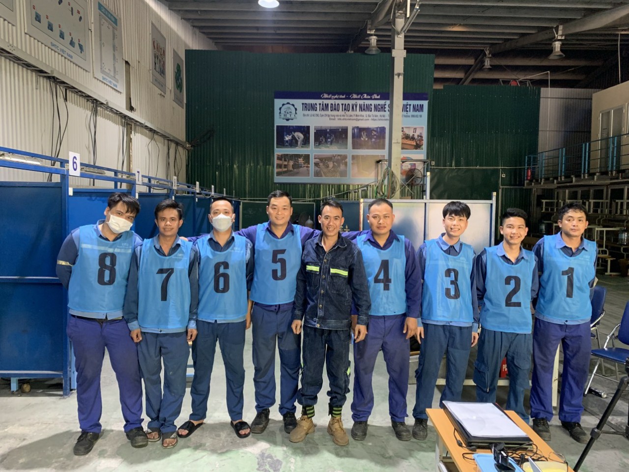 tuyen-sinh-dao-tao-han-cong-nghe-cao-2023-dang-ky-nhap-hoc-ngay-ho-tro-viec-lam