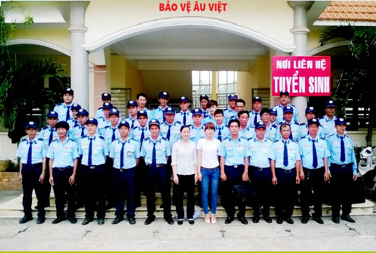 Thông báo tuyển dụng bảo vệ