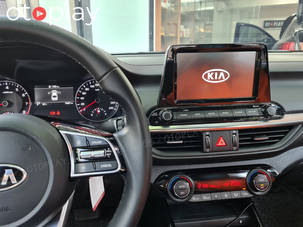 Lỗi treo logo màn xe KIA và cách khắc phục