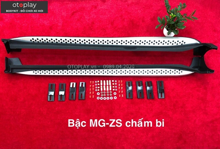 Mẫu Bậc bước chân MG ZS chấm bi
