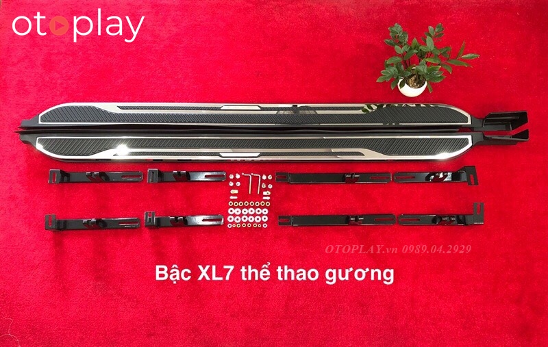 Mẫu bậc dẫm XL7 thể thao gương nổi bật, thu hút mọi ánh nhìn