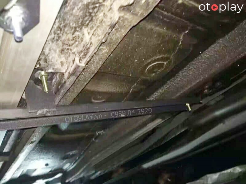 Thời gian lắp đặt bậc bước chân Subaru Forester đơn giản, nhanh chóng, không cần khoan đục gây mất thẩm mỹ xe