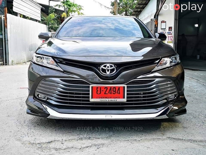 Camry lắp bodykit Modellista