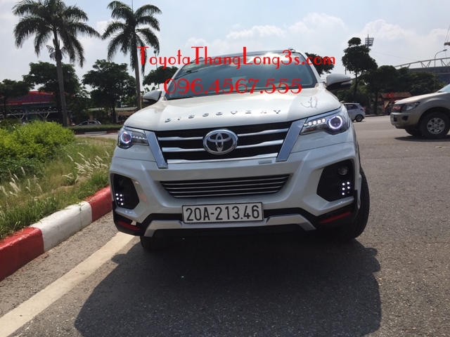 mẫu bodykit vazooma cho fortuner 2017