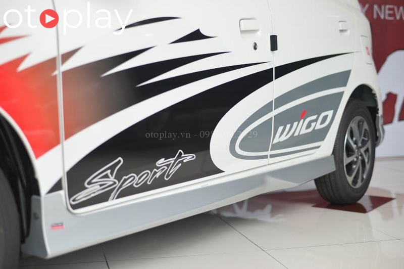 Ốp pavole 2 bên trong bodykit Wigo
