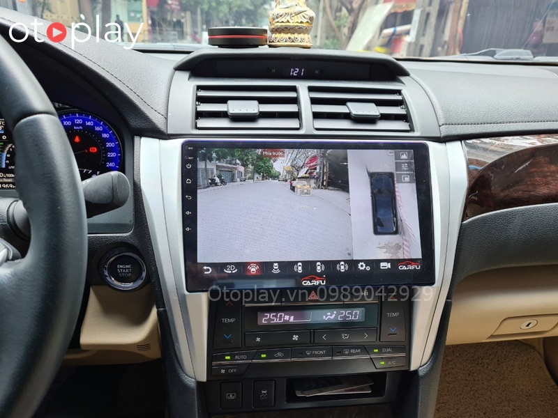 Camry lắp màn hình Android Carfu tại OtoPlay