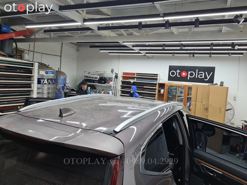 Giá nóc CRV 2021 lắp tại OTOPLAY
