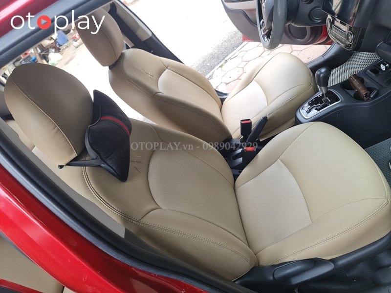 Xe Mitsubishi Mirage bọc ghế da tại Otoplay