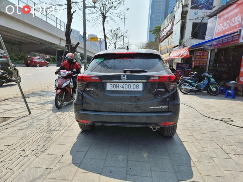 Honda HRV lắp màn hình Android Carfu tại OTOPLAY