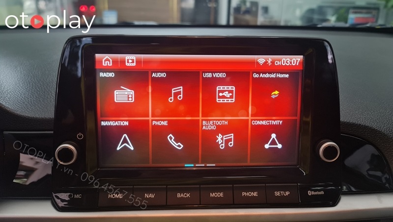 Màn hình xe KIA Morrning nguyên bản khi chưa cài đặt