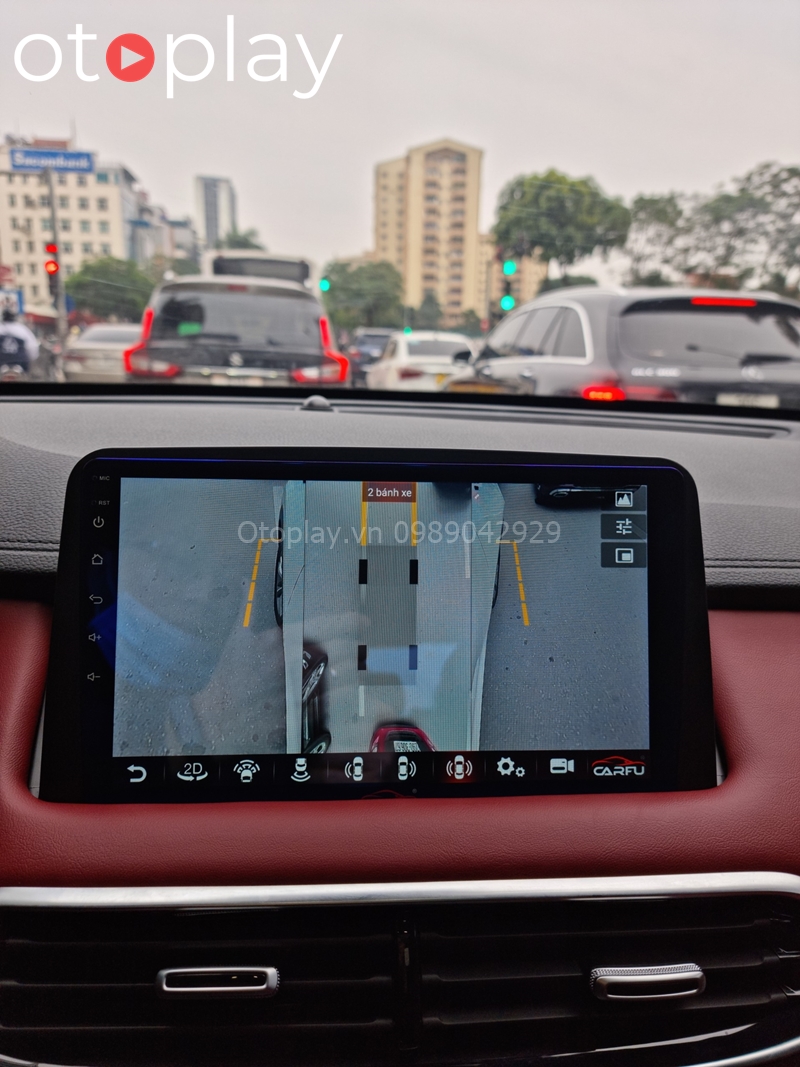 Tích hợp cảm biến áp suất lốp, camera hành trình, camera lùi, camera 360