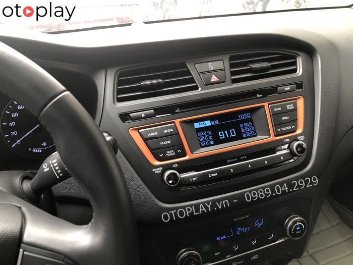 Hình ảnh nguyên bản của Hyundai i20 2015