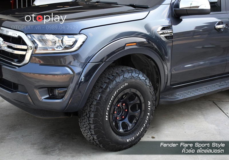 Ford Ranger lắp ốp cua lốp hàng Thái Lan chính hãng