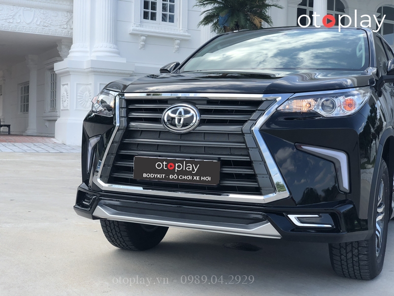 Xe Fortuner độ bodykit Lexus LX570 cực chất