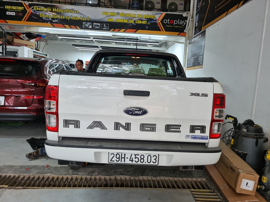 Camera lùi cho Ranger XLS