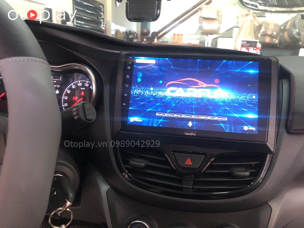 Vinfast Fadil lắp màn hình Android liền camera 360 Carfu