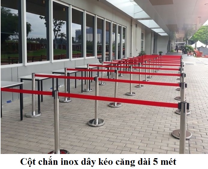 Cột chắn inox sân bay dây dài 5 mét