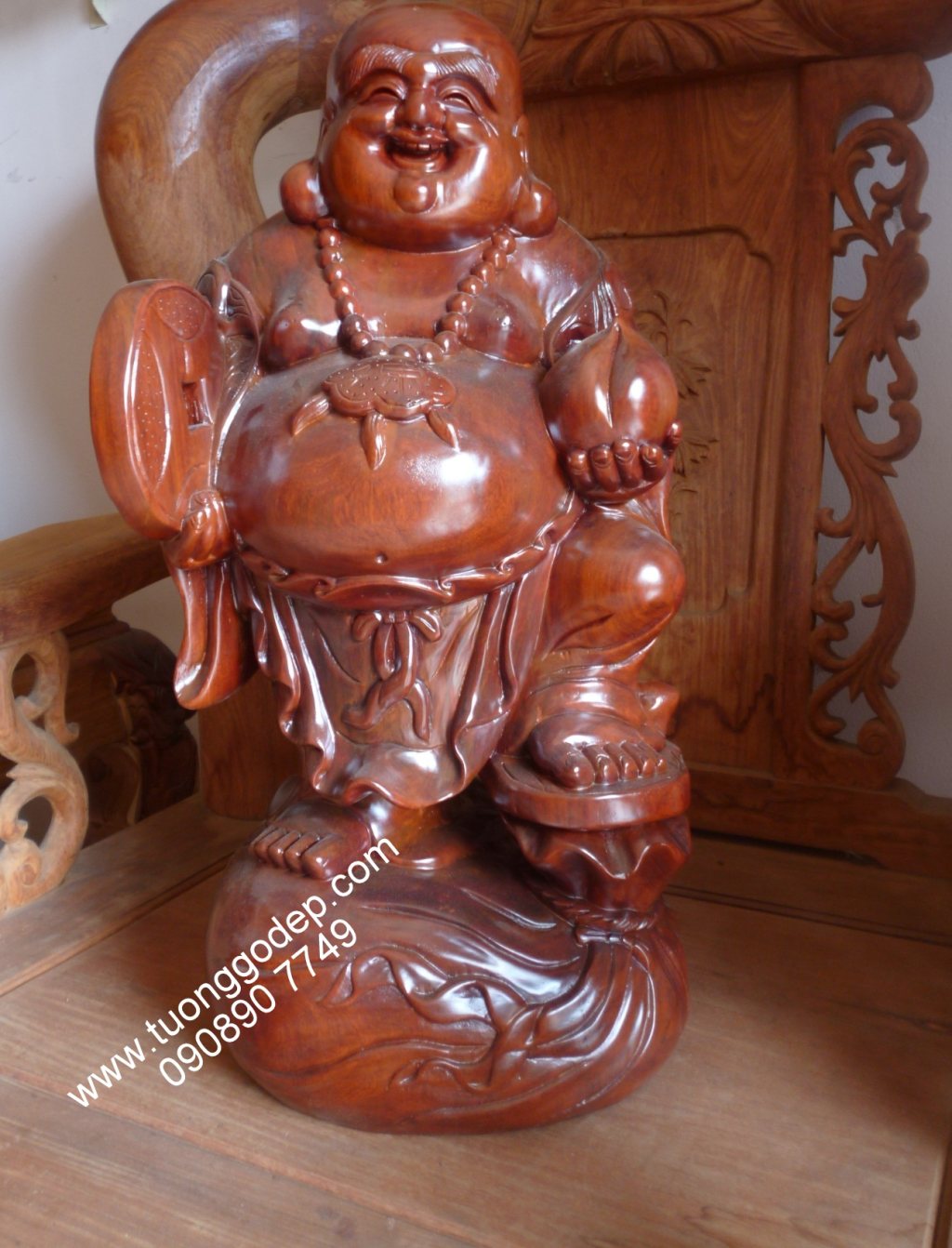 Phật Di Lặc (gỗ Hương, cao 60cm)