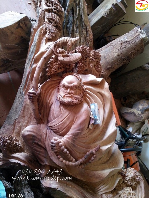 tượng gỗ hương đạt ma