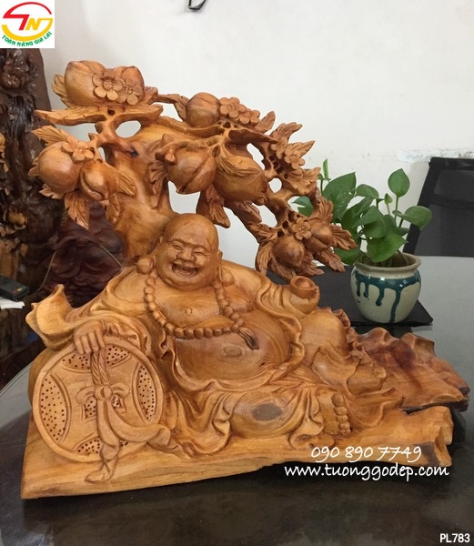 phật di lặc bằng gỗ ngọc am