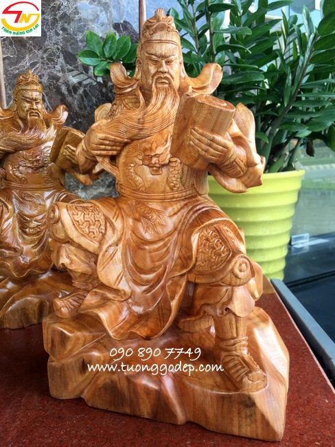 quan công đọc sách gỗ xá xị