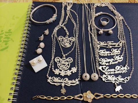 BÁN DÂY CHUYỀN MẶT CHỮ