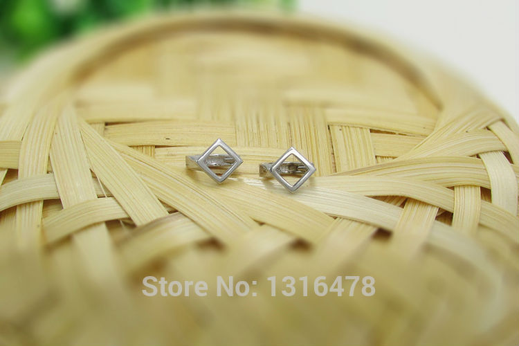BÔNG TAI BẠC BTN0004B