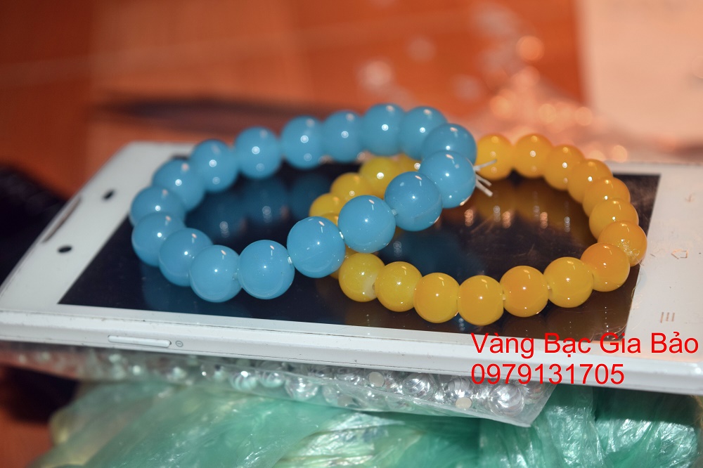 Đá Làm Vòng Dâu Tằm Cho Bé