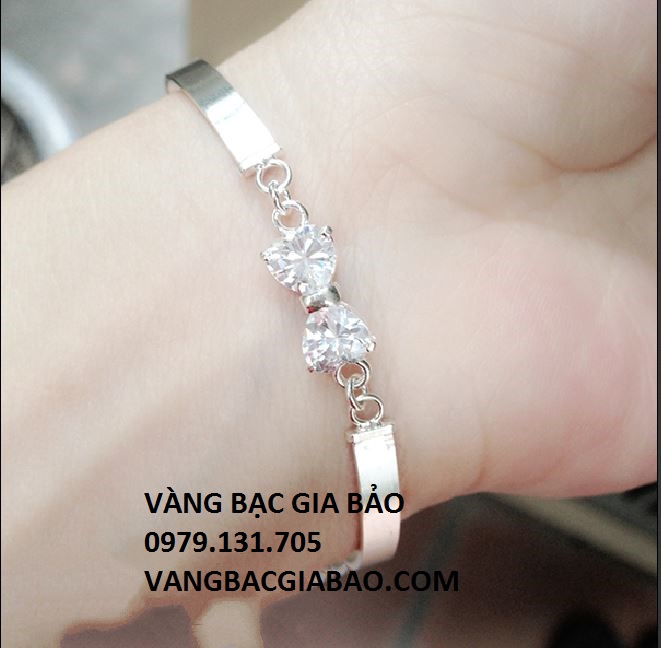 LẮC TAY NƠ BẠC
