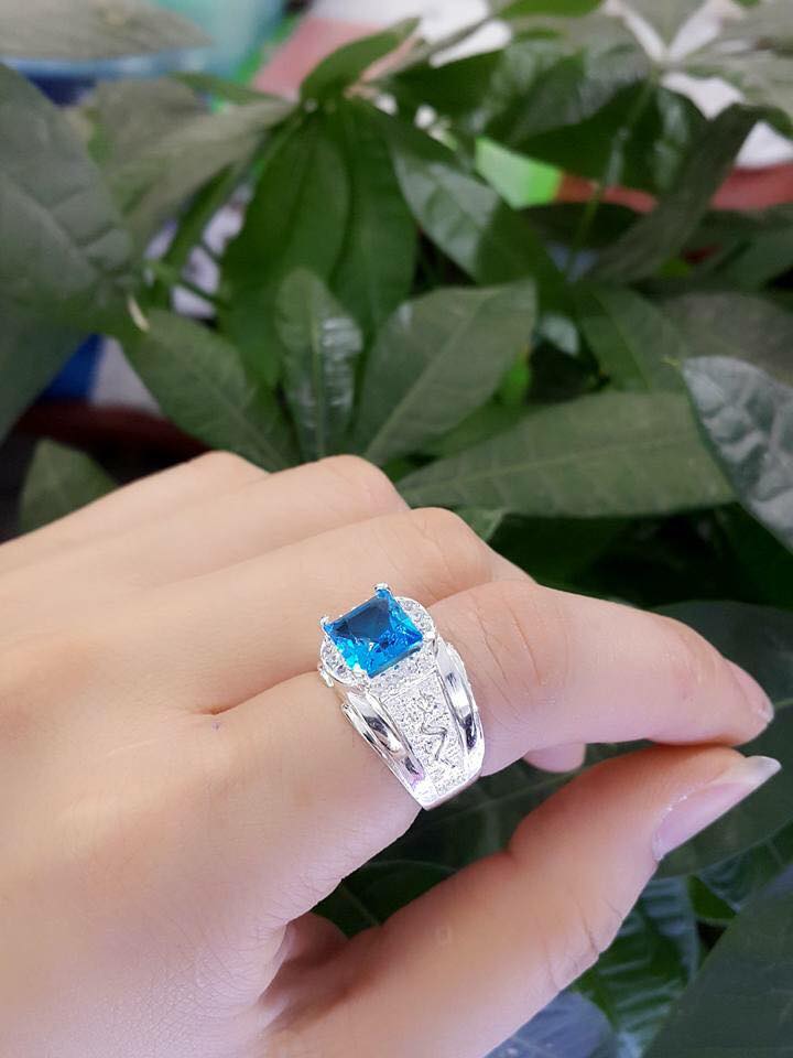 Nhẫn bạc nam trơn đá màu xanh