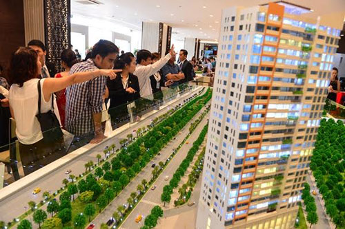 Nhà đầu tư nhỏ thích mua sỉ căn hộ khu Đông TPHCM