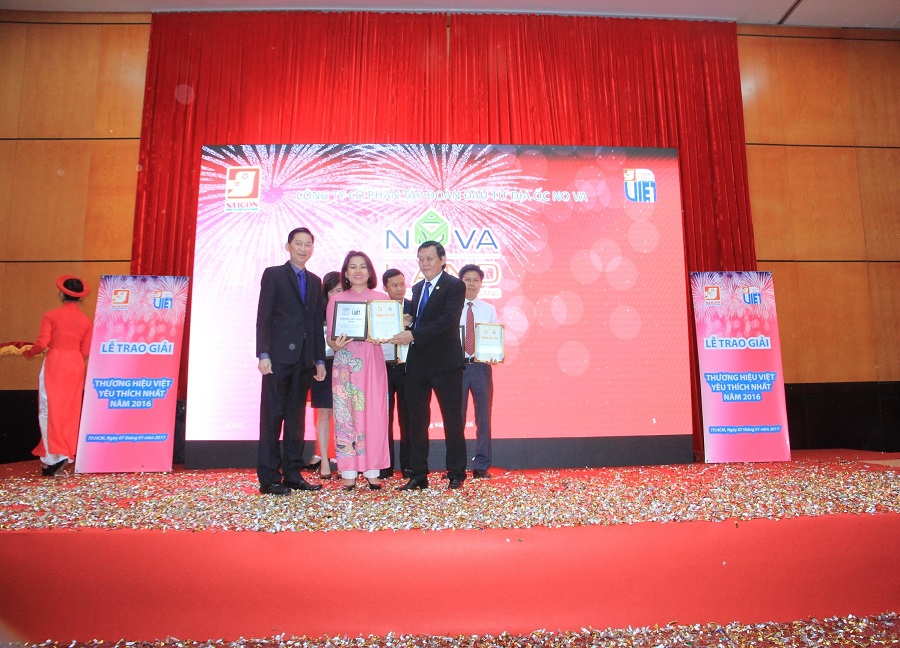 Novaland được vinh danh "Thương hiệu được yêu thích nhất năm 2016"