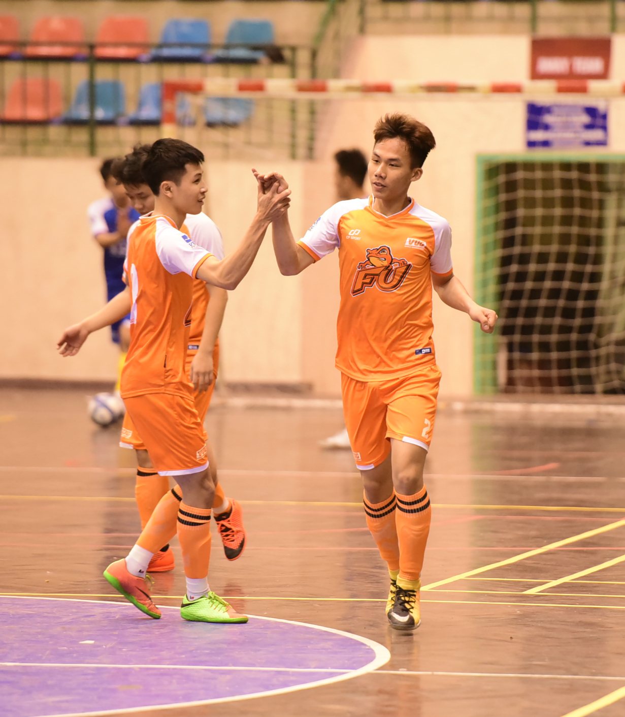 ĐIỂM MẶT NHỮNG ỨNG VIÊN SÁNG GIÁ CHO CHỨC VÔ ĐỊCH FUTSAL KHU VỰC HÀ NỘI (Phần 1)