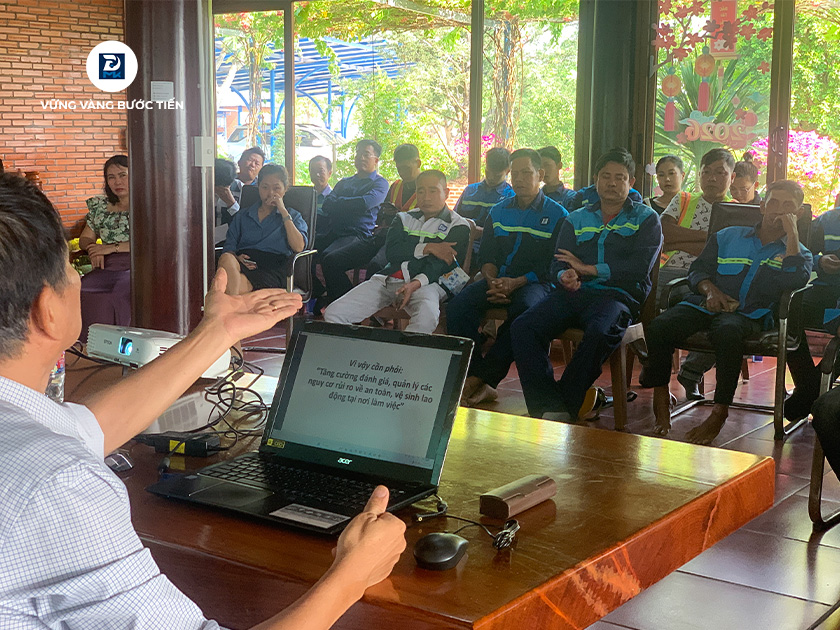 CẢNG HỒNG LONG TỔ CHỨC HUẤN LUYỆN AN TOÀN, VỆ SINH LAO ĐỘNG