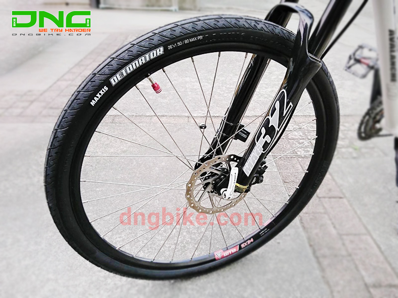 Lốp MAXXIS DETONATOR 26x1.5 inch