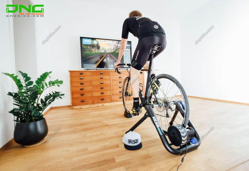 RULO đạp xe trong nhà Smart TRAINER WAHOO KICKR SNAP