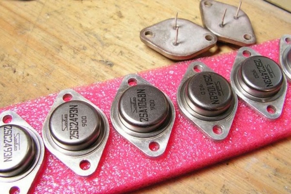 Giới thiệu về thiết bị sò công suất amply – Bá Hùng Audio