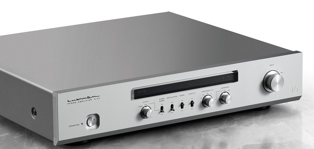 Luxman E-07 – Mẫu Phono-Preamp mới nhất vừa được ra mắt