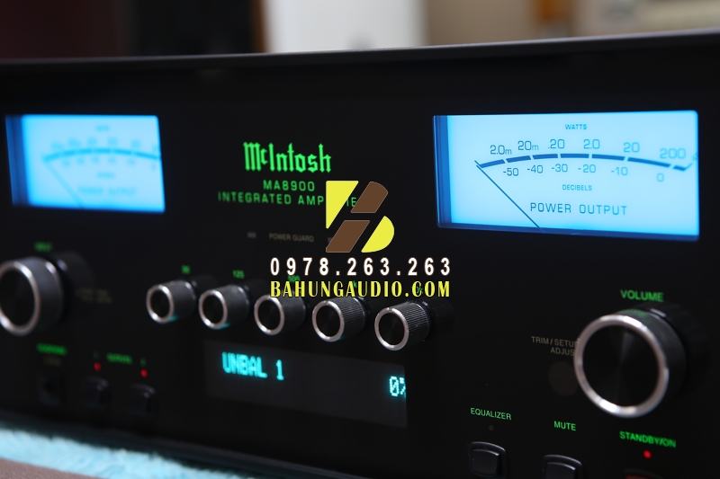 Mua Amply Mcintosh MA8900 hàng mới chính hãng tại Bá Hùng Audio