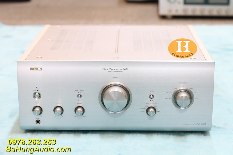 Amply Denon PMA 2000AE xuất sắc