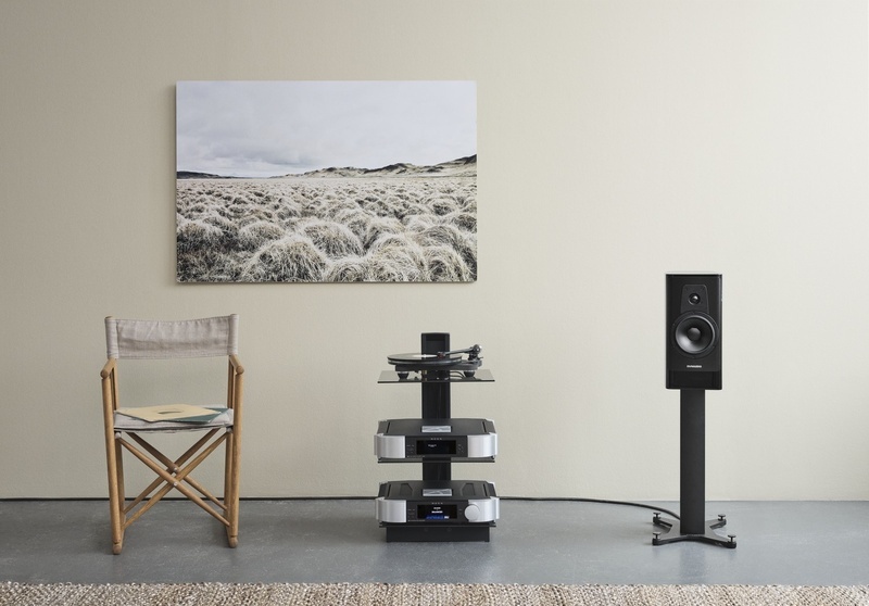 Dynaudio trình làng bộ đôi loa Contour 20 Black Edition & Confidence 20A