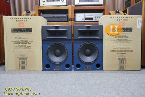 Top 3 dòng loa sub chất lượng cao cho phòng karaoke