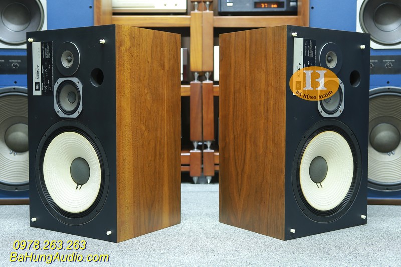 Tìm Hiểu Về Mẫu Loa JBL L100 Century