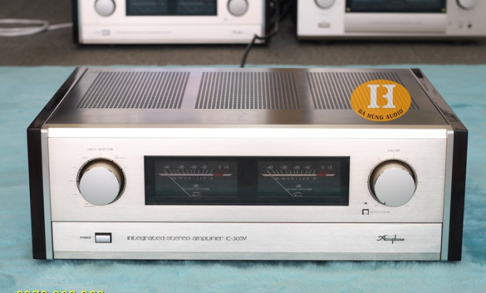 Thông tin loa Amply Accuphase E305V đẹp xuất sắc