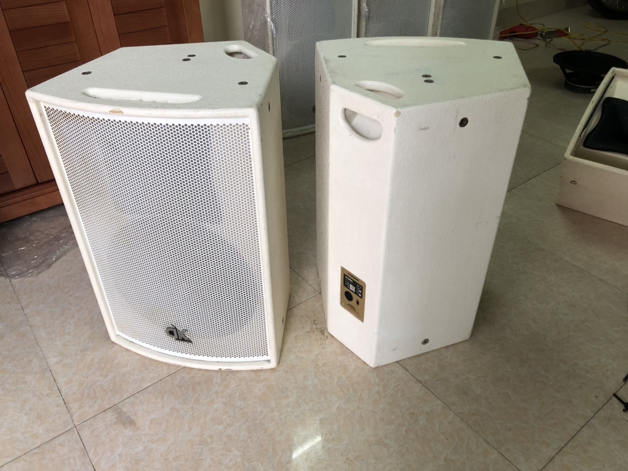 Đánh giá chất lượng loa bãi dựa trên những tiêu chí nào?