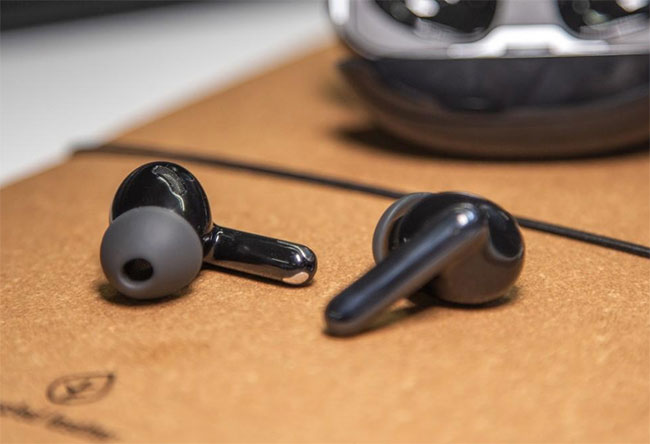 KHÁM PHÁ CHIẾC TAI NGHE NHÉT TAI CỦA OPPO ENCO AIR