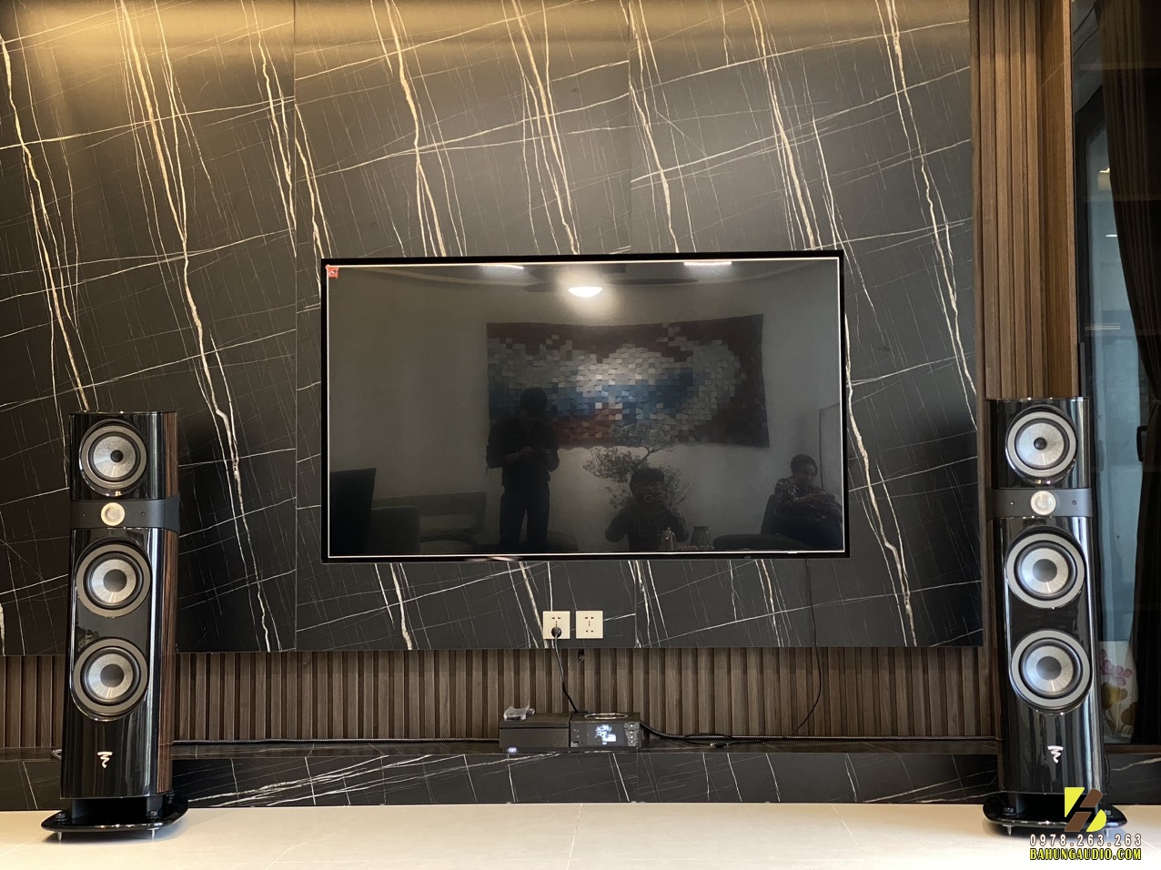 Bá Hùng Audio set-up hệ thống âm thanh cho anh khách tại  Tây Hồ  , Tp Hà Nội