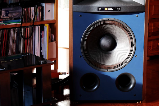 Dòng loa đáp ứng nhu cầu dân dụng của hãng